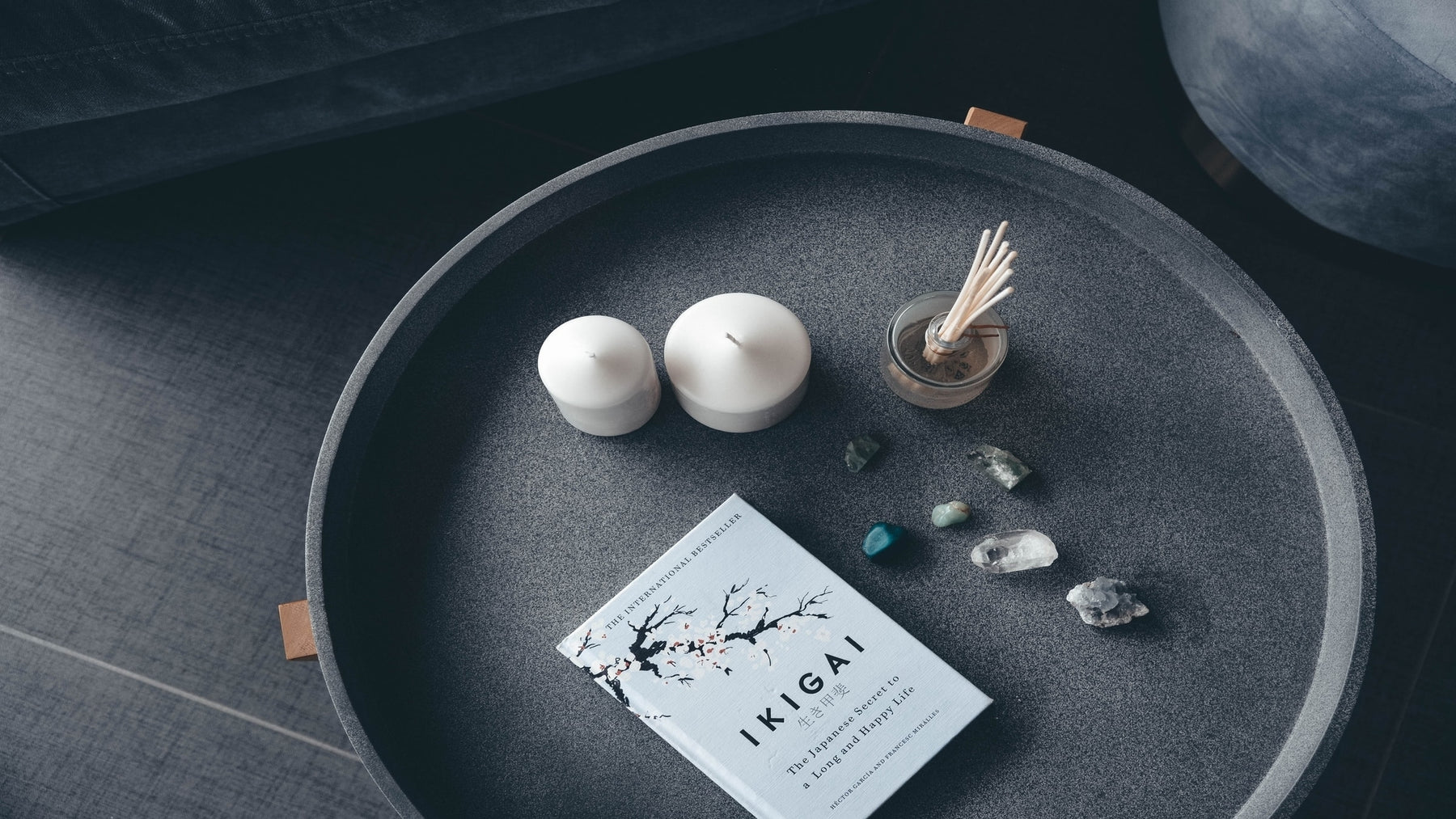 ikagi japanese book on a desk